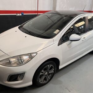 PEUGEOT 308 ALLUNE NAV 1.6 (2013)